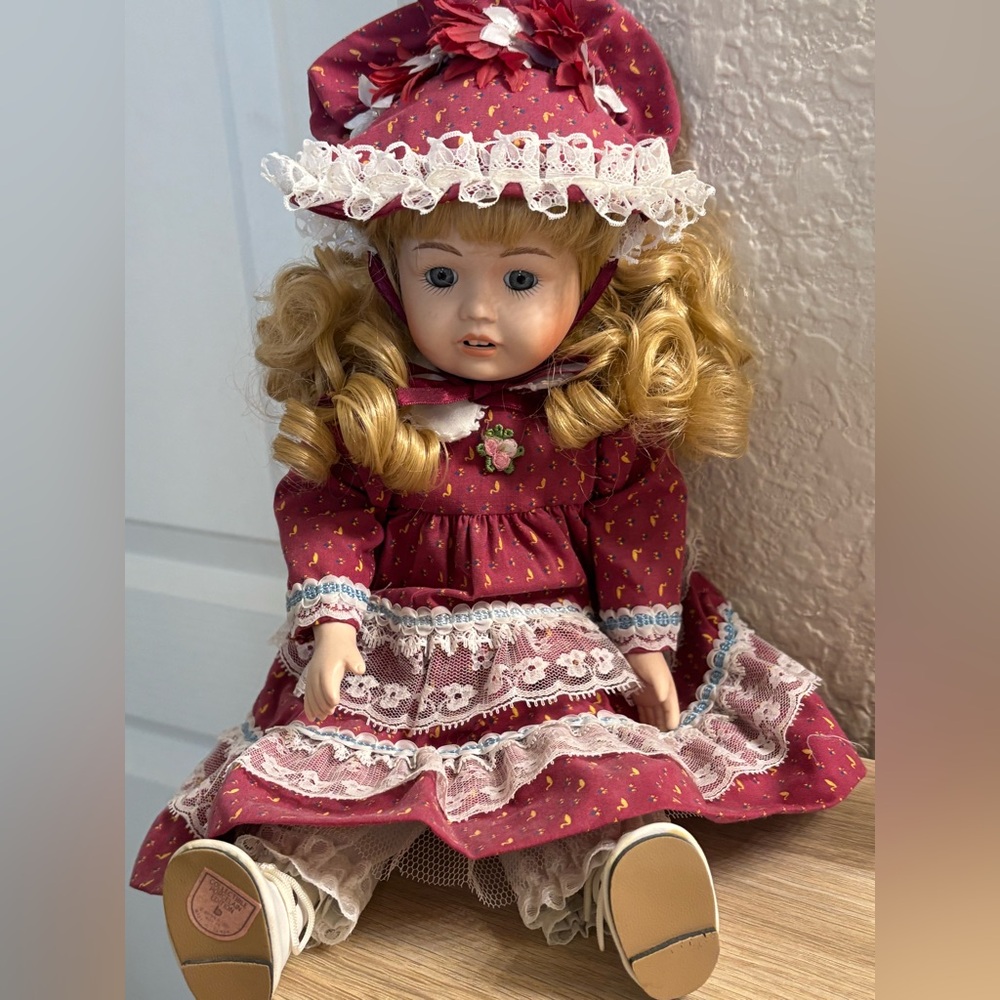 Brinn’s Colectible Doll